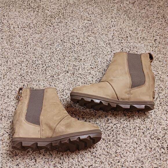 Sorel Joan of Arctic Wedge II Chelsea Boots NL3022-240 Size 7.5 Tan - Picture 8 of 9